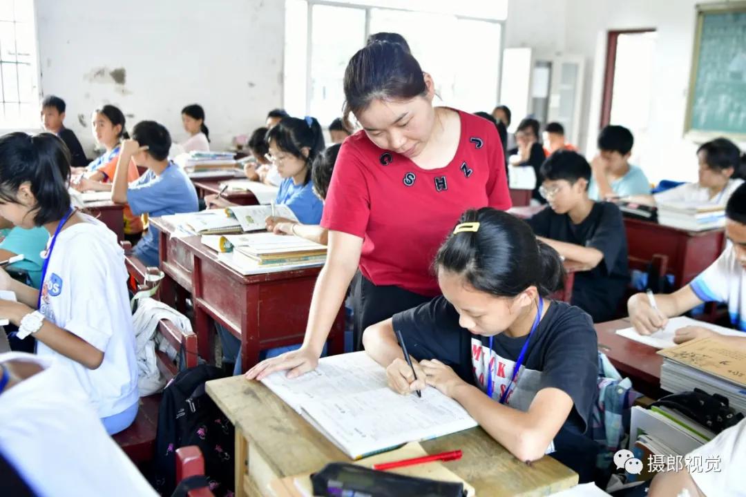 2025年正版资料免费大全亦澳门王中王六码新澳门，详细解答、详细解答解释落实